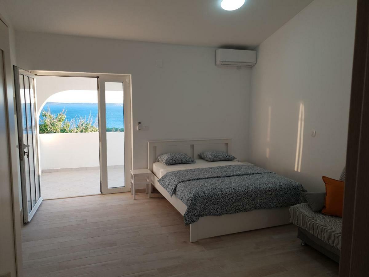 Endless Horizont Apartment Rtina Exterior photo